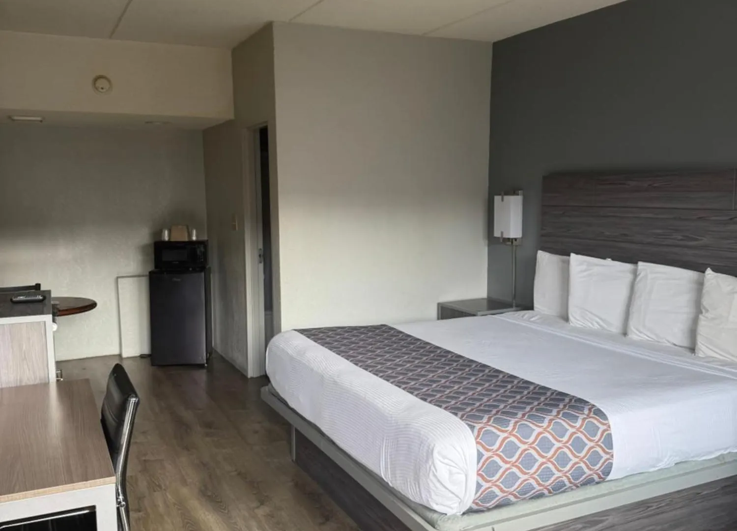 Where to Stay in Chicago Metro: 5 Best Central Hotels