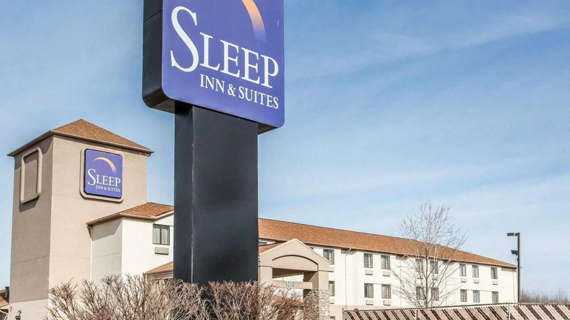 4 Couple-Friendly Hotels Close to Geneva Community Ctr