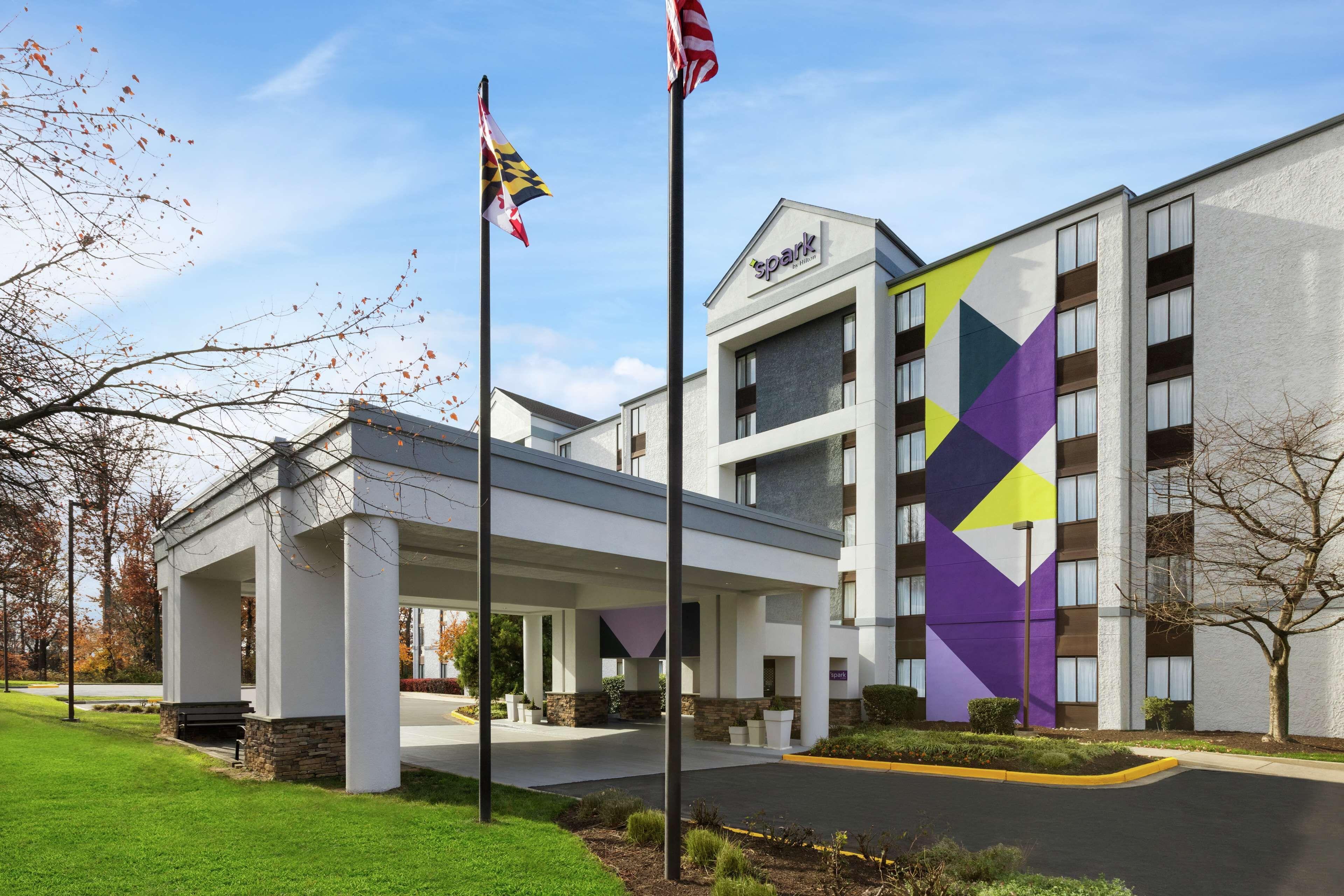 6 Smart Business Hotels Near Gaithersburg Square Worth Booking