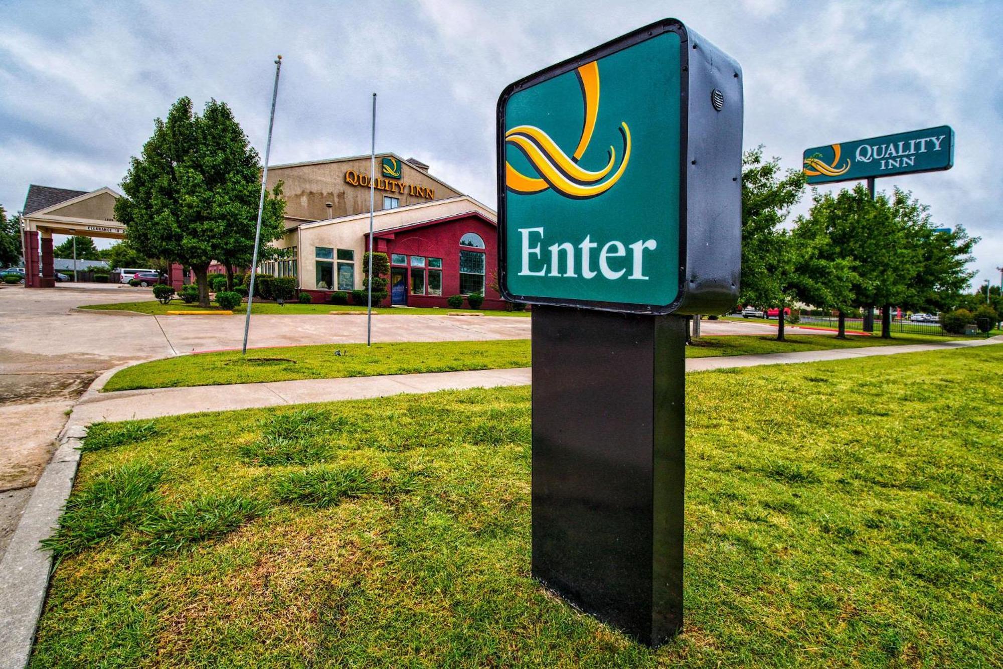 8 Oklahoma Hotels With Free WiFi That Actually Deliver